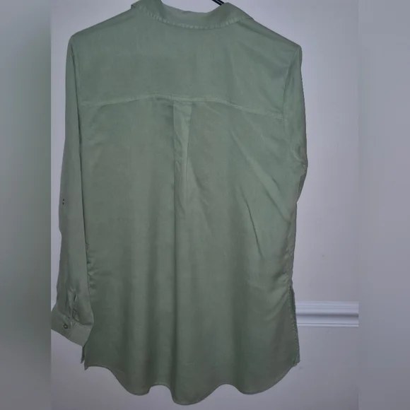 CROWN & IVY 100% LYOCELL Button-Up Shirt - Picture 3 of 10